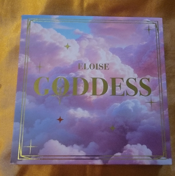 NIB Eloise Goddess Eyeshadow Palette - Picture 3 of 8